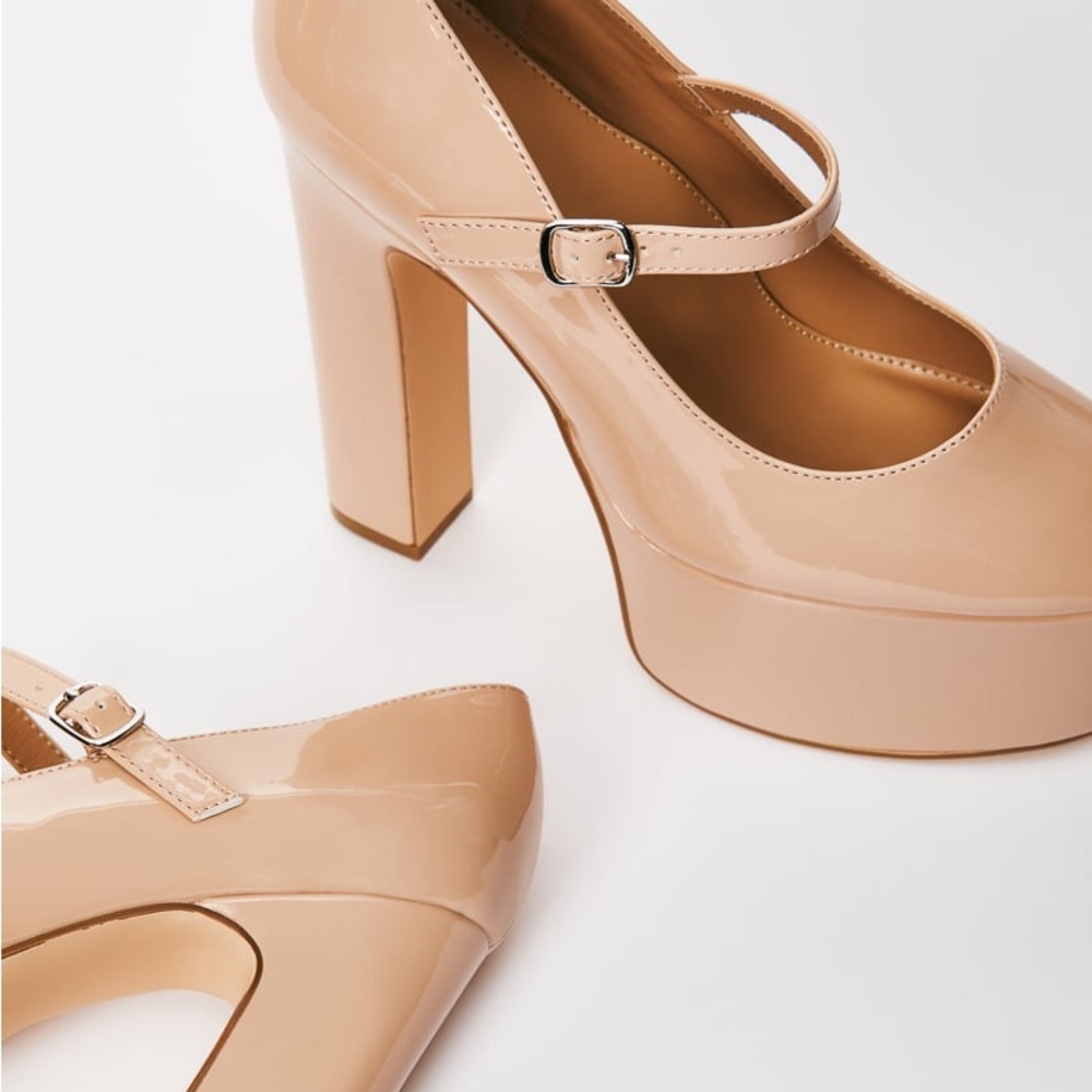 🆕 Mary Jane Platform Pump in Ruby Tan Cream - Picture 5 of 6